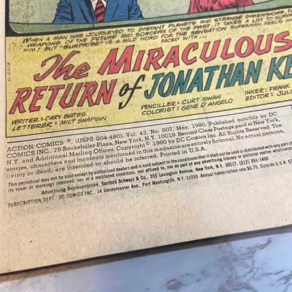 Vintage Bundle of 5 Superman Comics 1980, '81, '93 - Picture 5 of 6